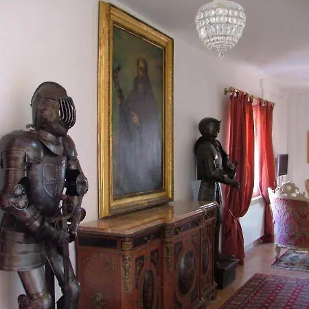 Spacious, Luxury In Castle Giuliopoli With Pool Holiday home *